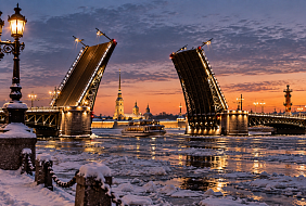 «НОВЫЙ ГОД В САНКТ-ПЕТЕРБУРГЕ» 
